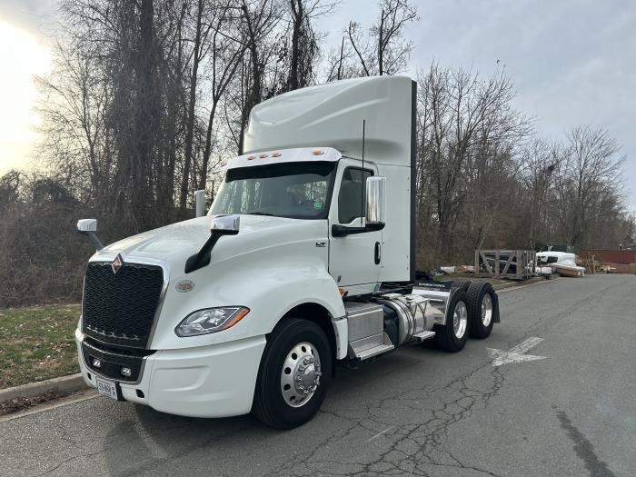 2025 International LT625-2