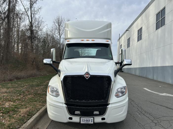 2025 International LT625-1