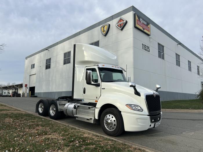 2025 International LT625-0