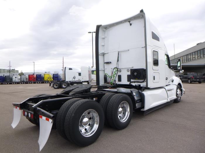 2021 Kenworth T680-4