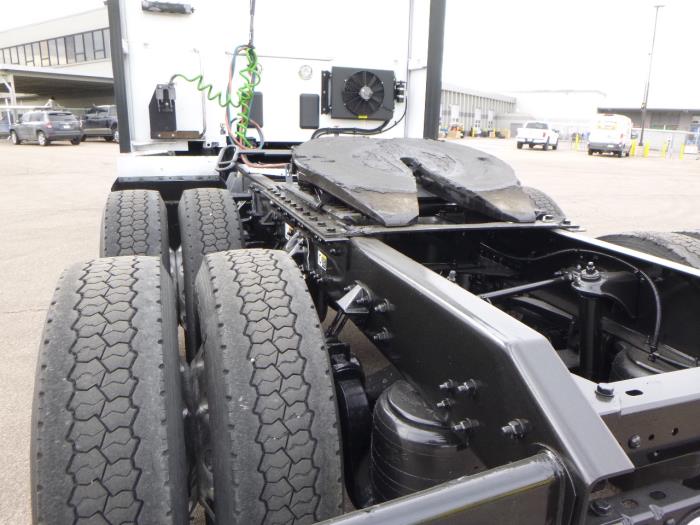 2021 Kenworth T680-22