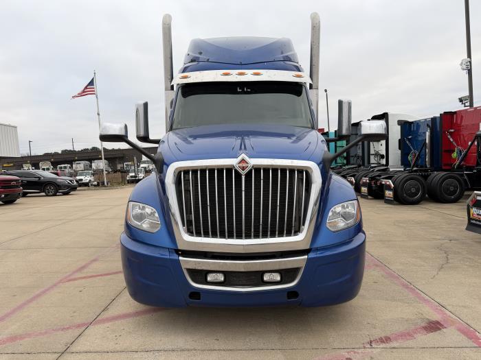 2020 International LT625-7