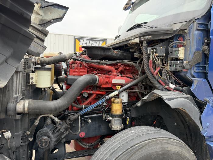 2020 International LT625-8