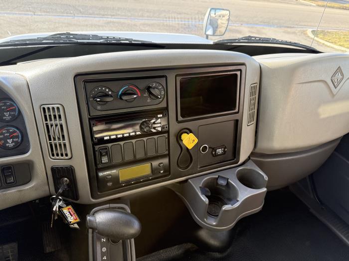 2019 International 4300-17