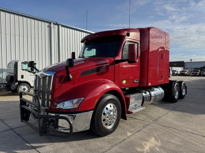 2022 Peterbilt 579-1