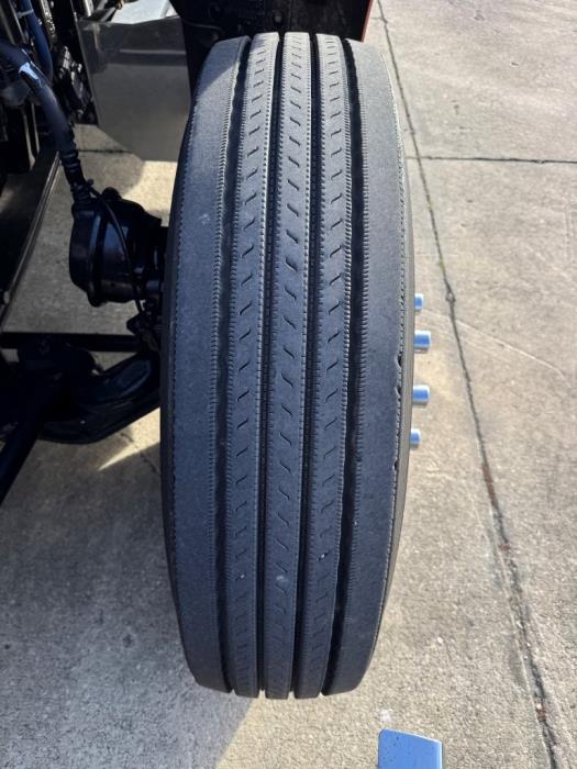 2022 Peterbilt 579-12