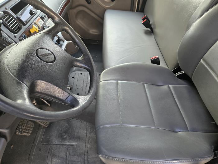 2020 Freightliner Business Class M2 106-5