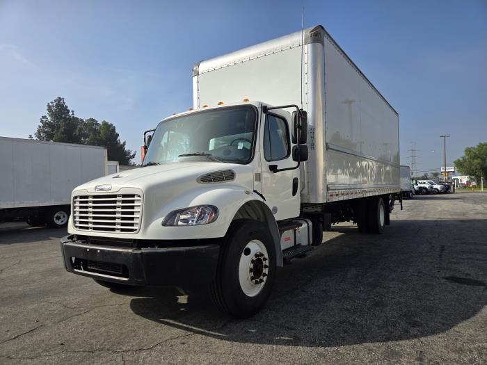 2020 Freightliner Business Class M2 106-6