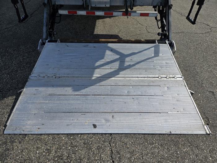 2020 Freightliner Business Class M2 106-8