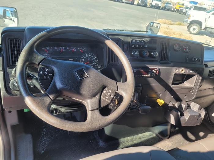 2020 International MV607-10