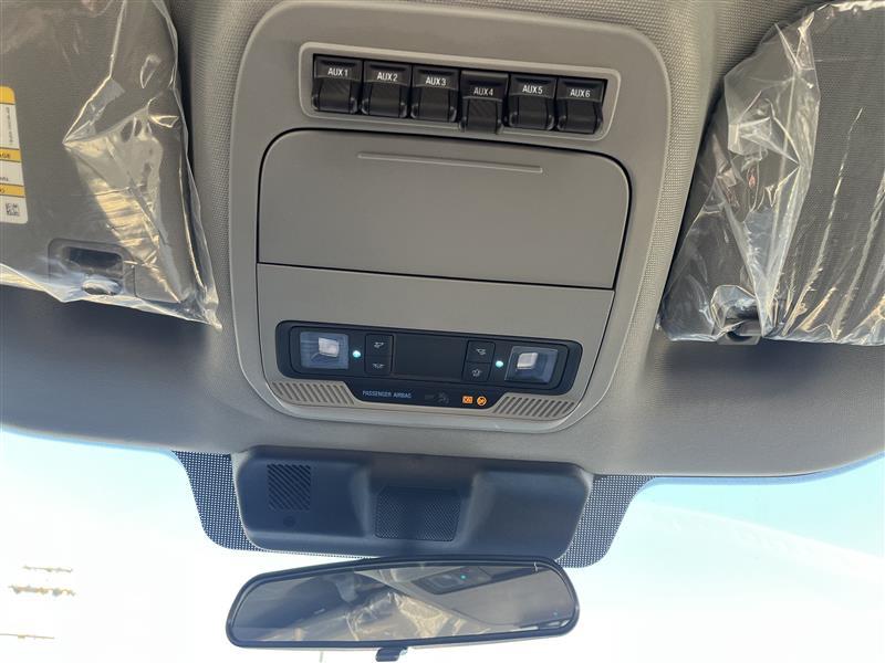 2025 Ford F-550 Regular Cab DRW 4x4 Flatbed Truck for sale #1985689 - photo 16