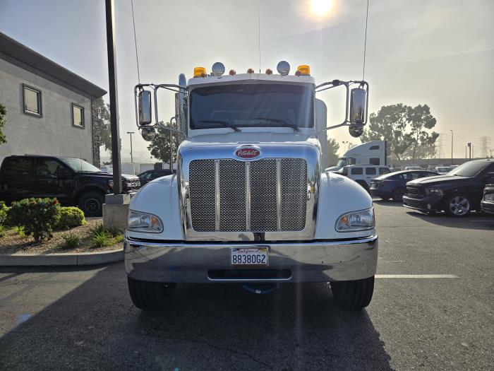 2018 Peterbilt 337-7