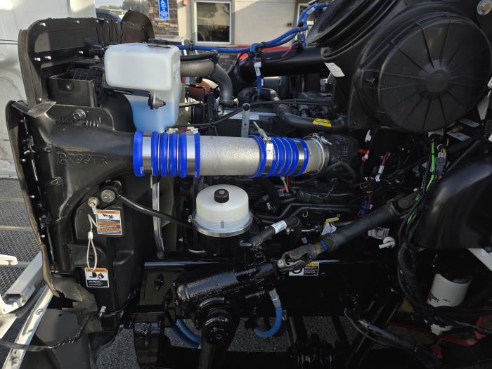 2018 Peterbilt 337-22