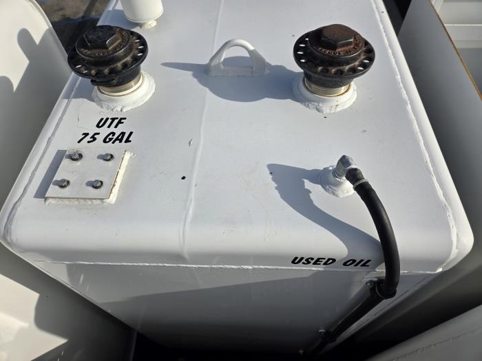 2018 Peterbilt 337-26