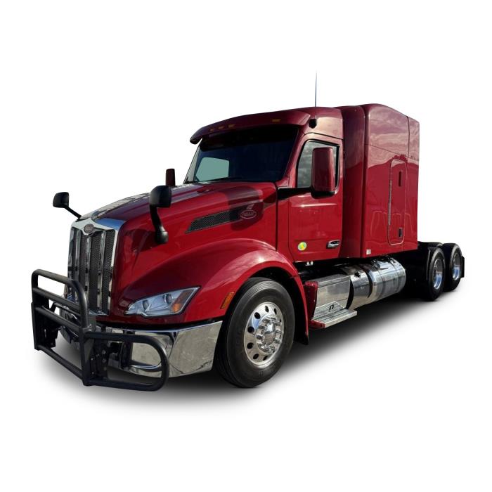 2022 Peterbilt 579-0