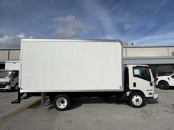 2025 Isuzu NPR-HD-10