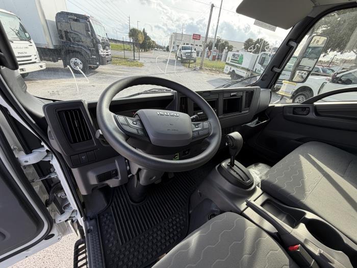 2025 Isuzu NPR-HD-13