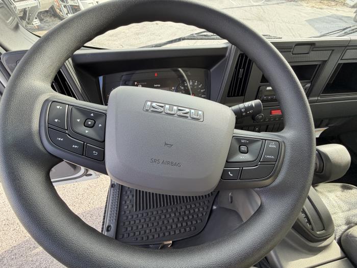 2025 Isuzu NPR-HD-14