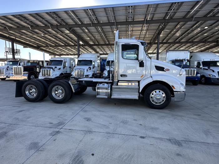 2020 Peterbilt 579-7