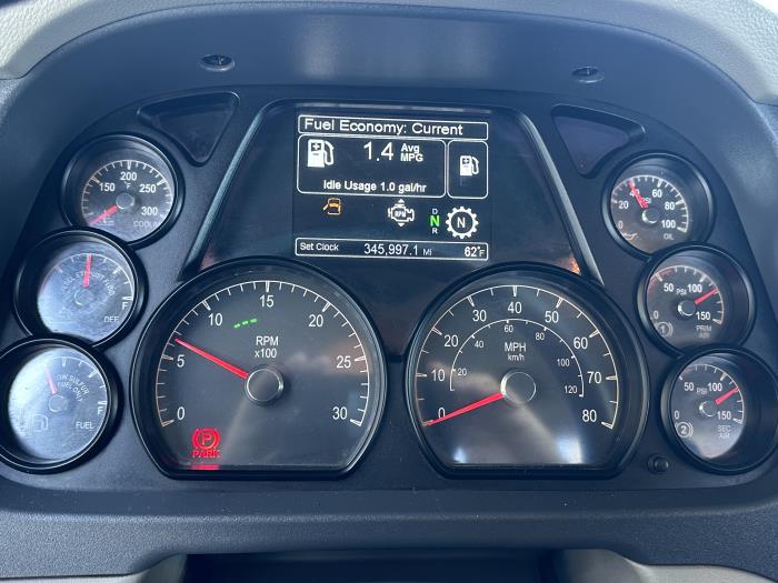 2020 Peterbilt 579-12