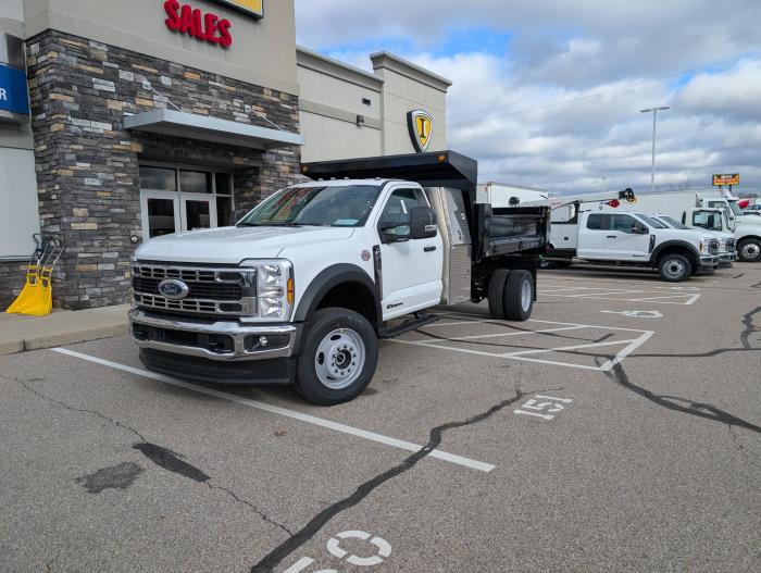 2026 Ford F-600-2