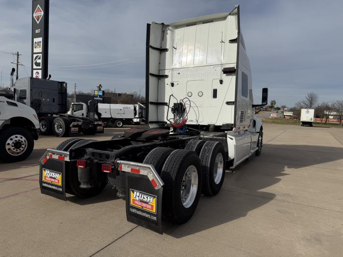 2019 International LT625-4