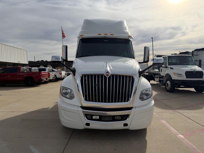 2019 International LT625-7