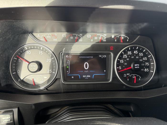 2019 International LT625-11