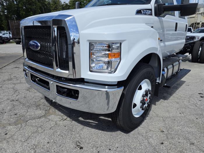 2026 Ford F-750-11