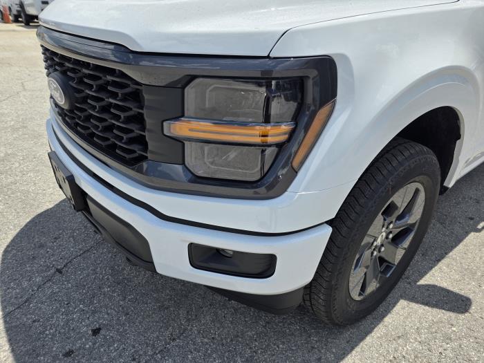 2025 Ford F-150-9