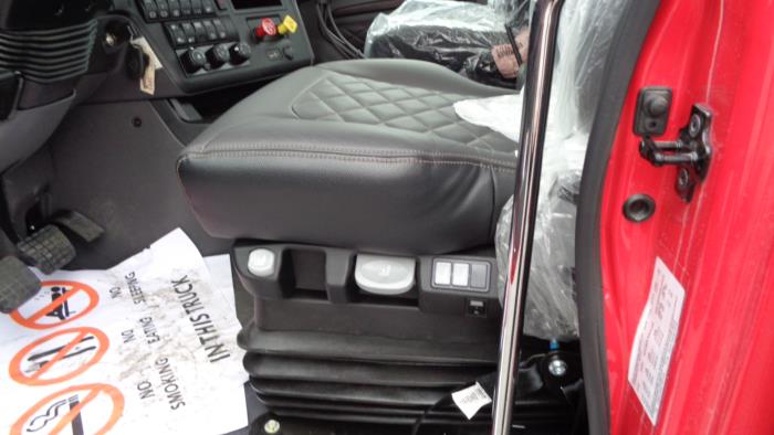 2026 International HX520-10