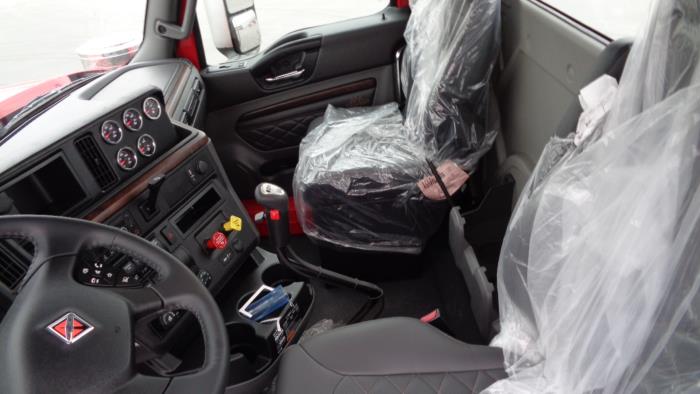 2026 International HX520-13