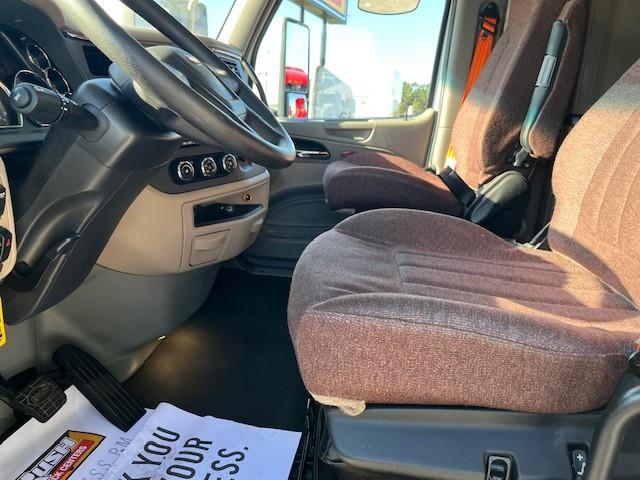 2022 Peterbilt 579-19