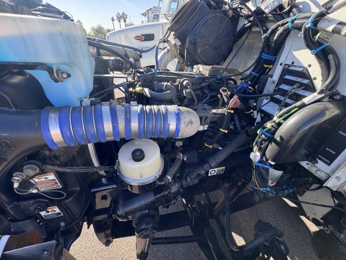 2020 Peterbilt 337-10