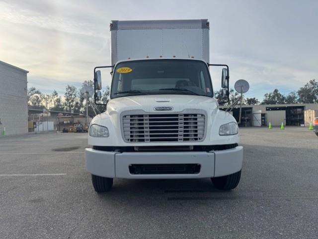 2019 Freightliner Business Class M2 106-1