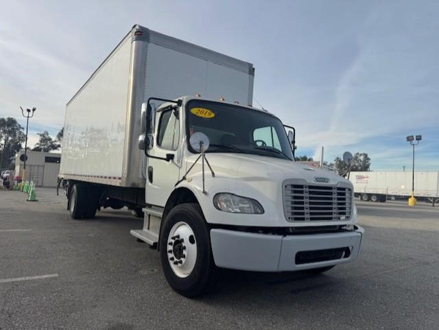 2019 Freightliner Business Class M2 106-2