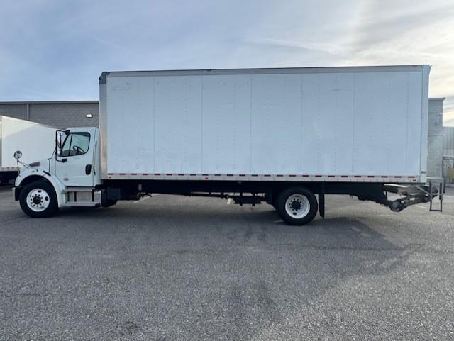 2019 Freightliner Business Class M2 106-9
