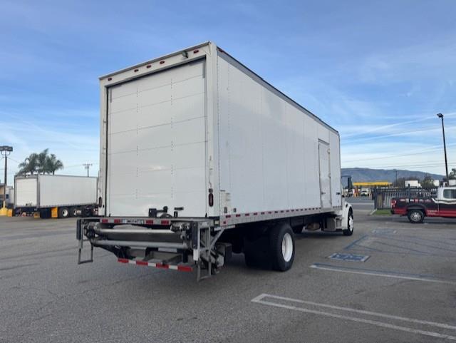 2019 Freightliner Business Class M2 106-5