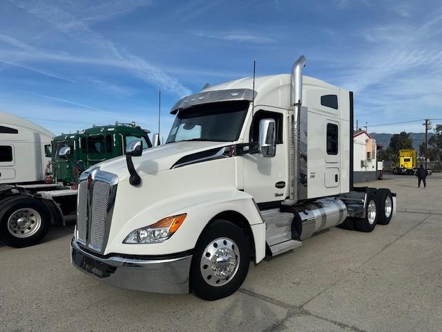 2023 Kenworth T680-1
