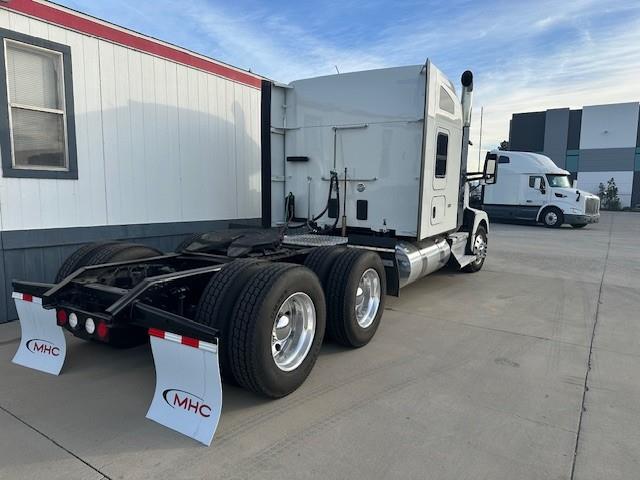 2023 Kenworth T680-3