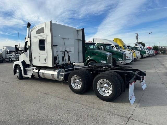2023 Kenworth T680-11