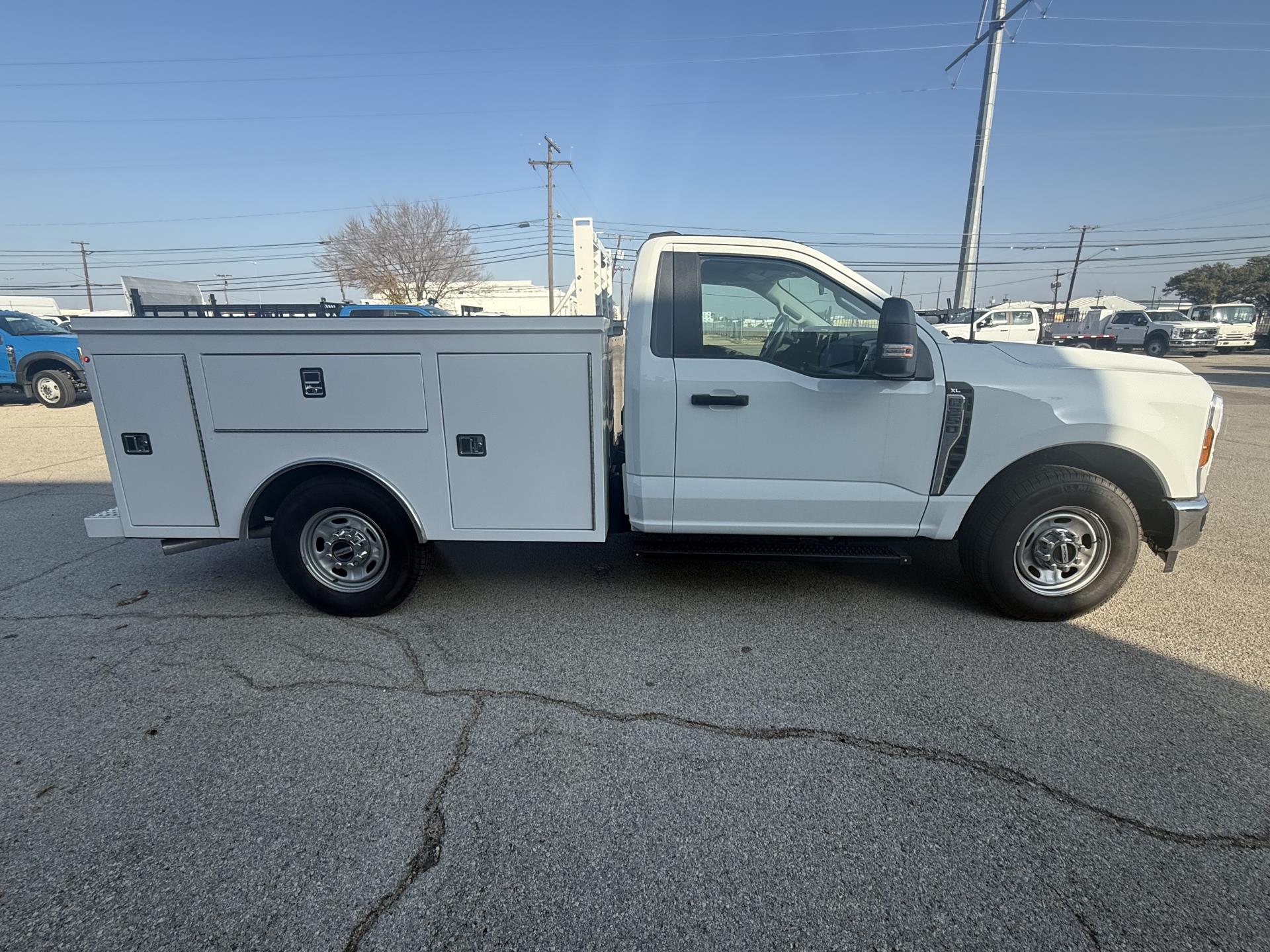 New 2025 Ford F-250 - photo 9