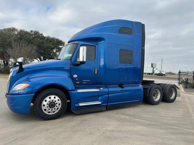 2022 International LT625-2