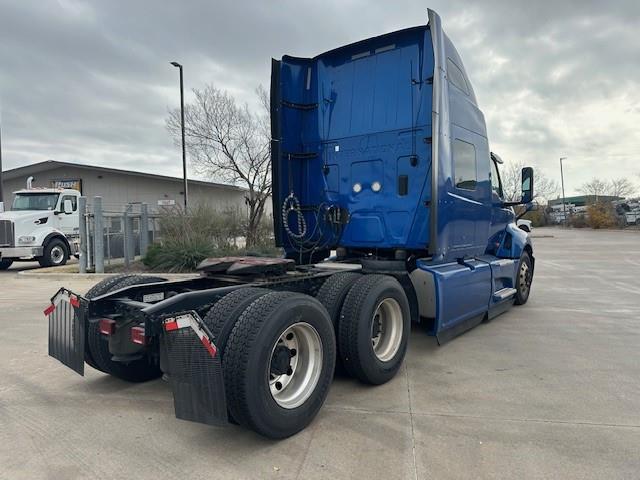 2022 International LT625-7