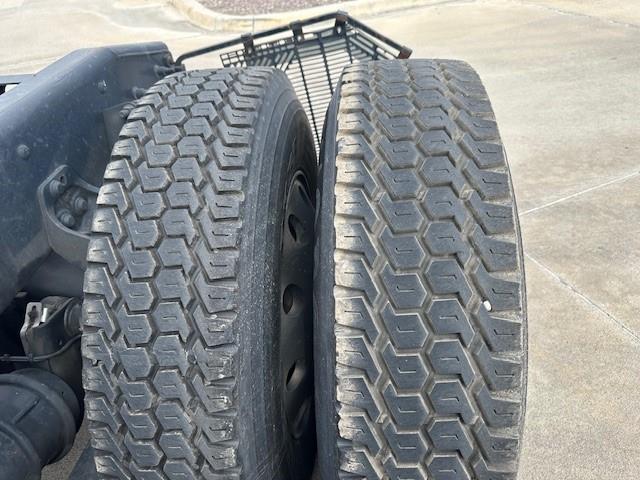 2022 International LT625-19