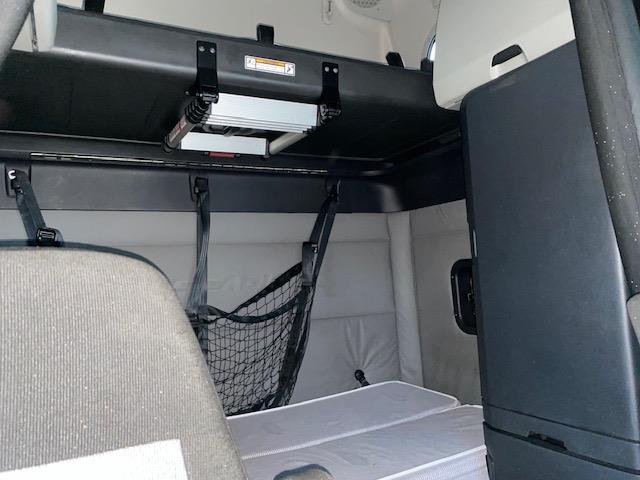 2020 Freightliner Cascadia-22