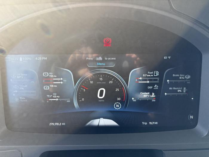 2024 Kenworth T680-4