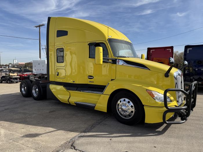 2024 Kenworth T680-24