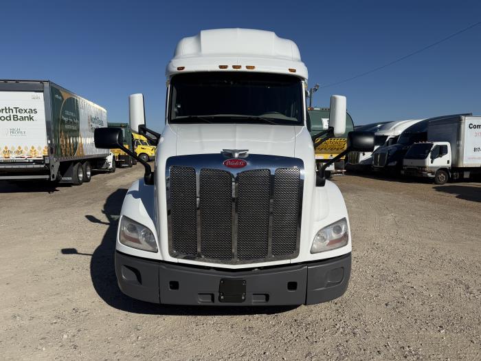 2021 Peterbilt 579-19