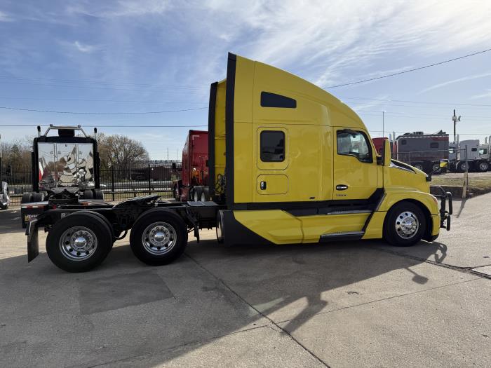 2024 Kenworth T680-2
